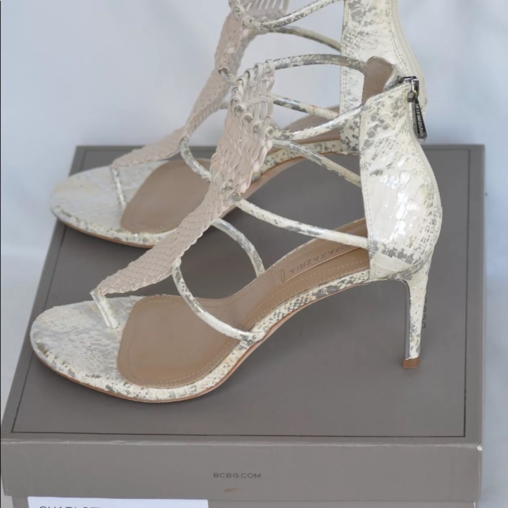 NWB BCBG Sandal Natural US 8.5 EUR 38.5 Orig $325. - Picture 4 of 14